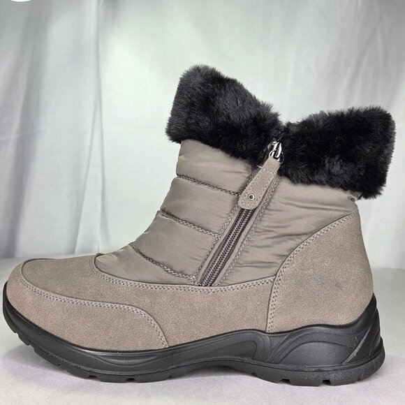 NWT Easy Street Women's Frosty Bootie in Grey (Size 11 W) - Picture 2 of 7